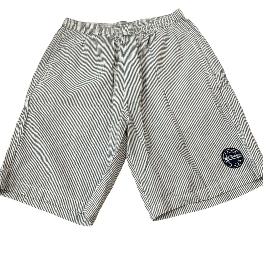 US Vintage by Exist Men's Shorts Flat Front Small Blue‎ White Stripe Seersucker